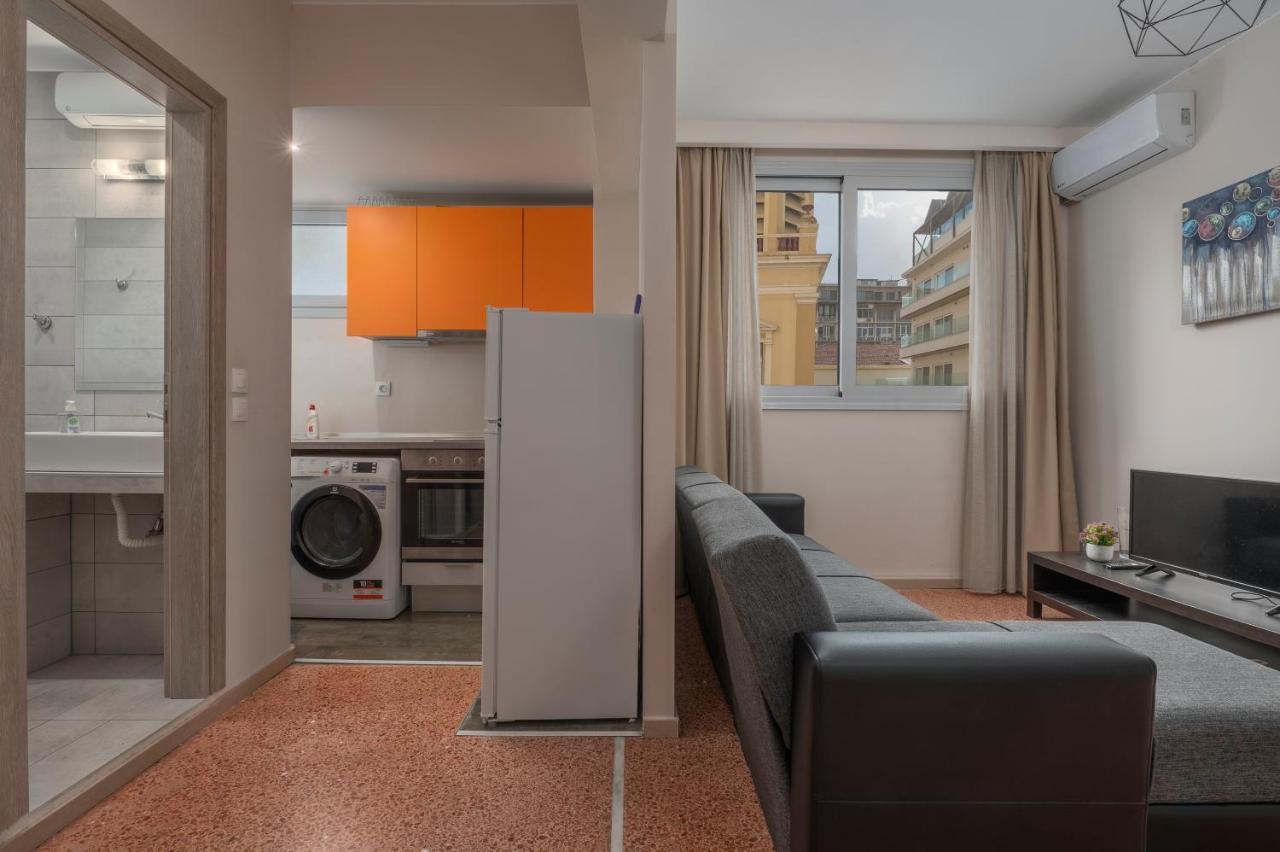 סלוניקי Kosmos Service Apartment Absolute City Center 1-5 With Additional Cost Parking מראה חיצוני תמונה